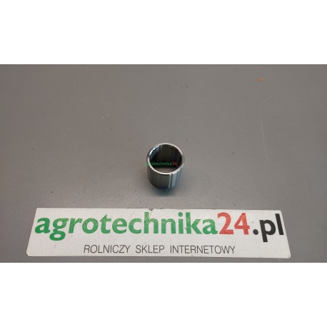 Tuleja metalowa skrzyni biegów ciągnika Massey Ferguson 3716994M2