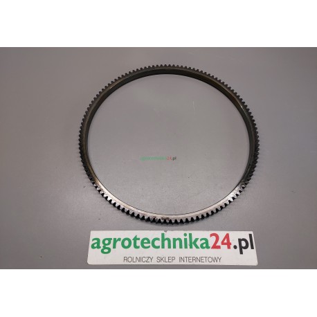 Wieniec koła zamachowego Massey Ferguson 3819720M1