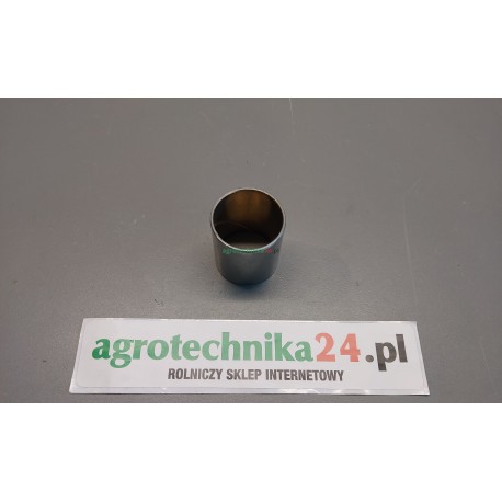 Tuleja przedniego mostu Massey Ferguson 3789559M1